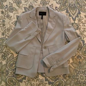 SOLD: BCBGMAXAZRIA blazer size S